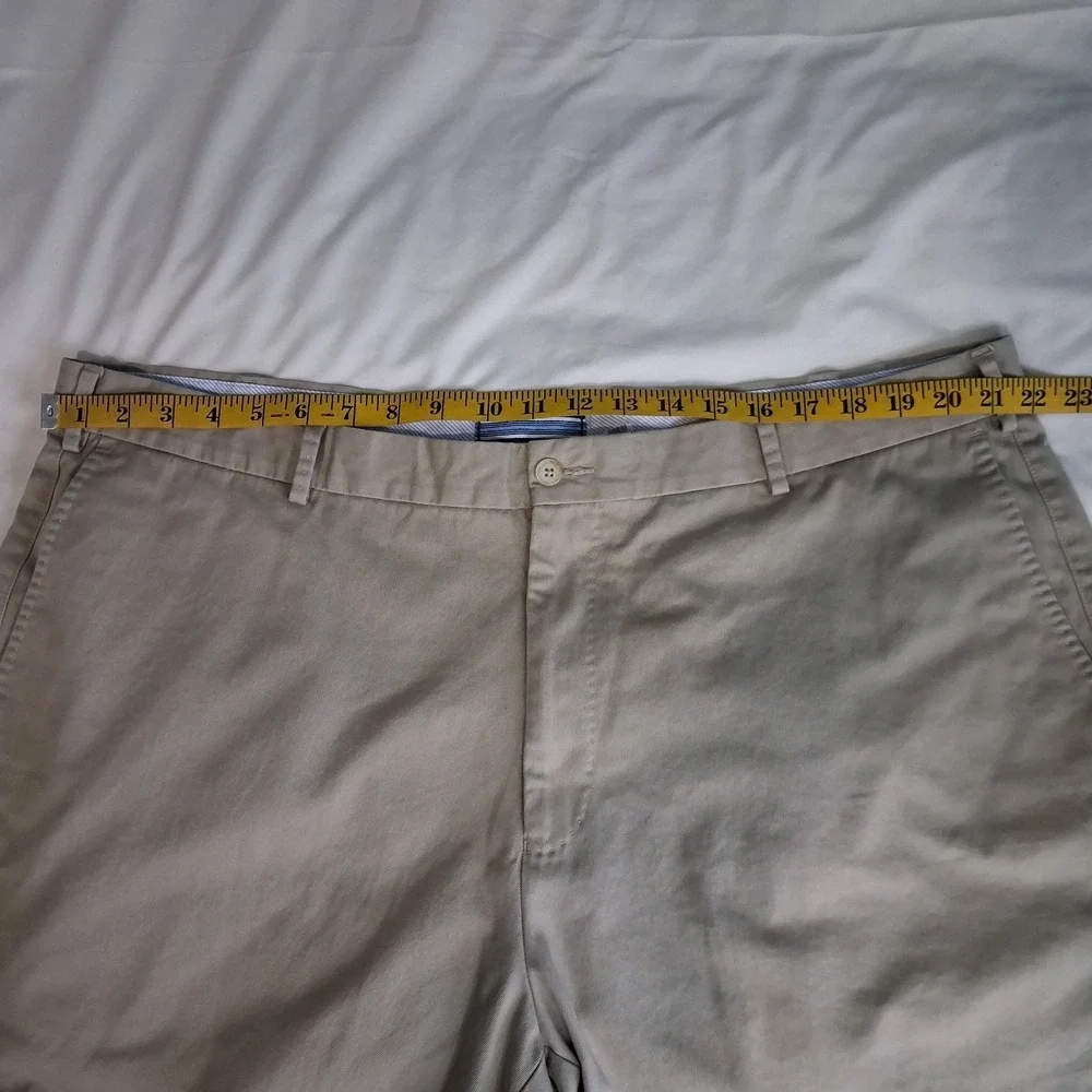 Peter‎ Millar Shorts Mens 44 Khaki Golf Chino Flat Front Casual Walking Preppy